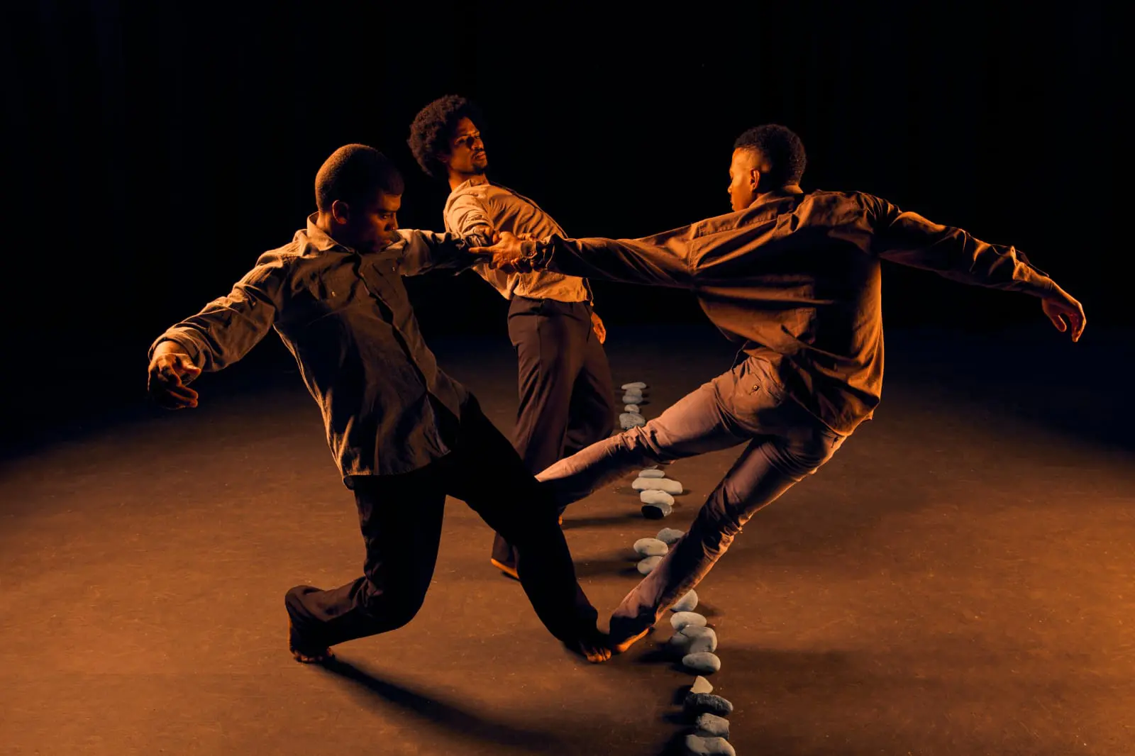 Danza contemporánea revive el Bellas Artes con “Invisible a mis Ojos”