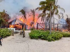 Devastador incendio Cap Cana azota exclusivo complejo con pérdidas millonarias