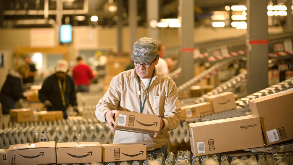 Amazon ya entrega directo en RD, sin courier.