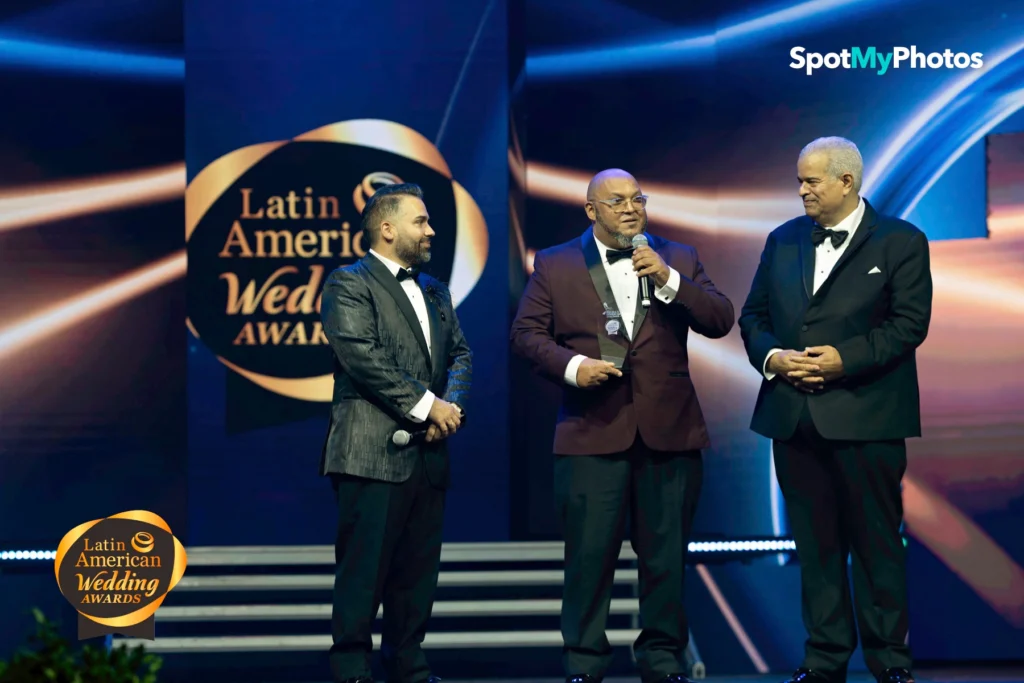 Leo Artigas, Leo Subervi y Pedro Vargas branded-