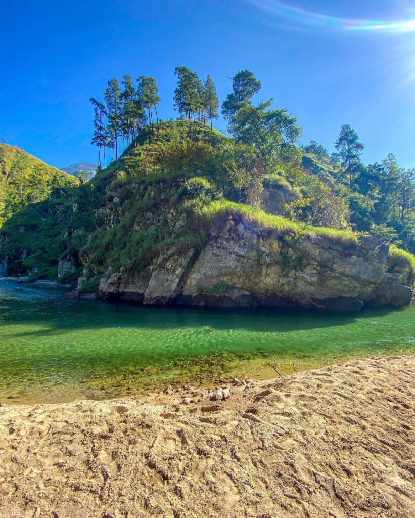 El Cañón de Río Blanco es uno de los balnearios más impactantes de San Juan