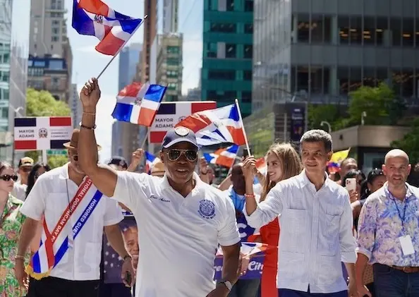 zzzzzzzzzzzzzzzzzzzzzzz-alcalde-adams-valora-comunidad-dominicana-como-honesta-y-trabajadora.jpg.webp