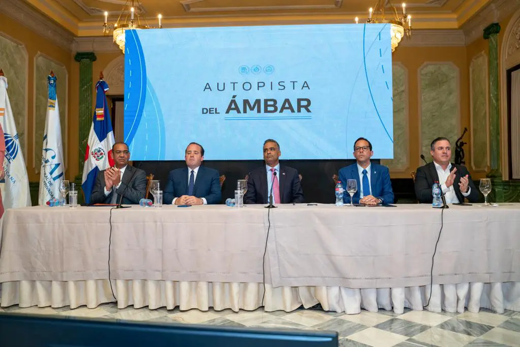 El gobierno abrió oficialmente la licitación el 15 de mayo pasado
