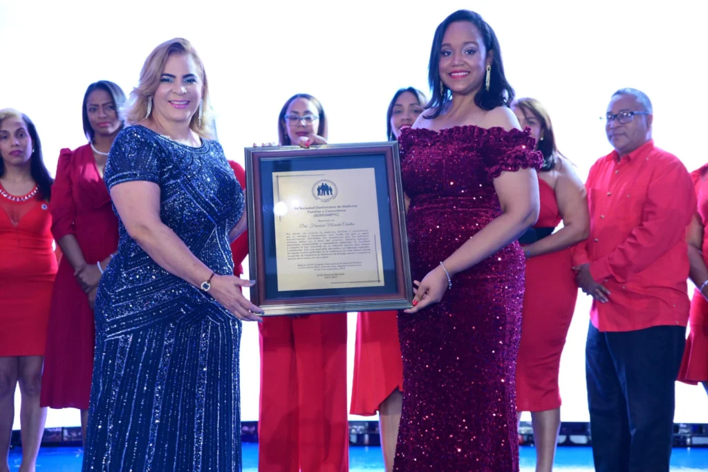 Reconocimiento a la Doctora Francisca Moronta