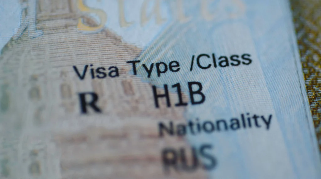 La visa H-1B es temporal, pero puede renovarse hasta seis años