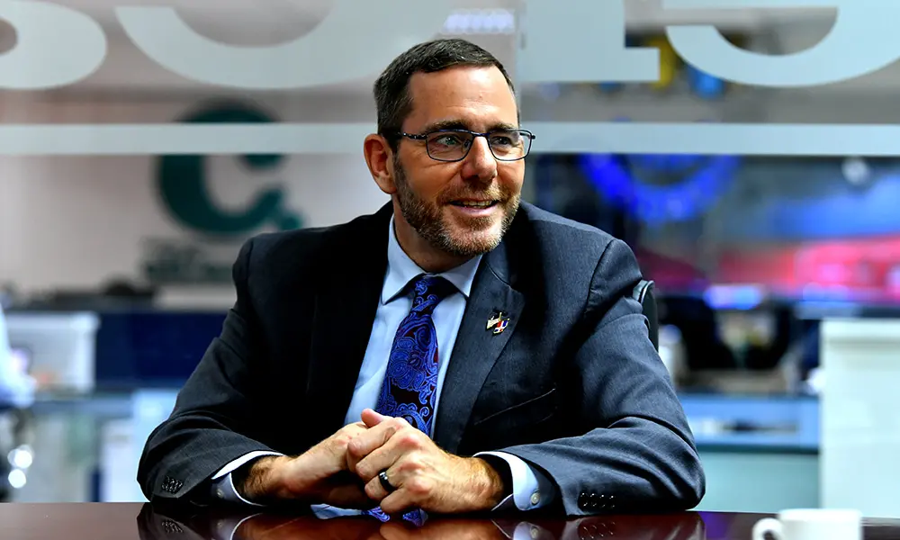 William Swaney, jefe de la Sección Consular de la Embajada de los Estados Unidos en Santo Domingo