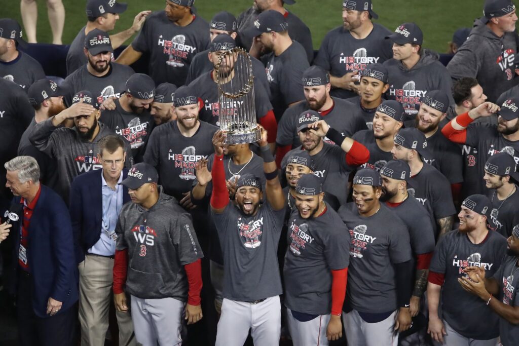 Los Medias Rojas de Boston ganaron esa Serie Mundial en cinco juegos