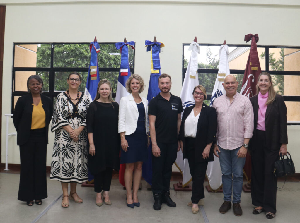 La actividad fortalece el vínculo cultural franco-dominicano.