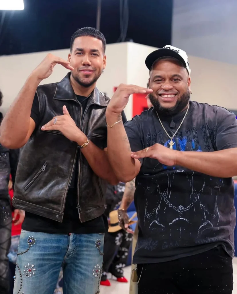 Romeo Santos y La Fruta