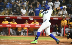 Los Tigres del Licey logran el primer triunfo frente a las Águilas Cibaeñas en cuatro enfrentamientos.