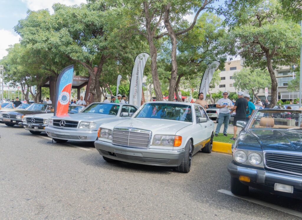 Playa Nueva Romana participa en la edición 2025 de Cars & Coffee Santo Domingo