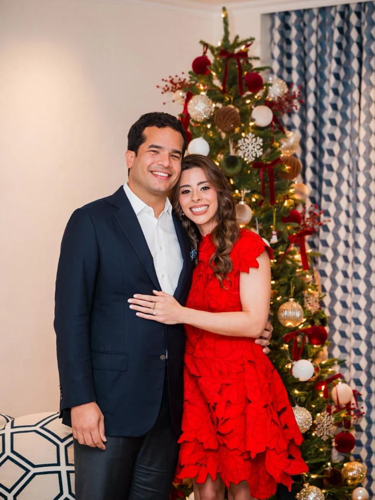 Omar Fernández y Alexia Rubio anuncian su compromiso