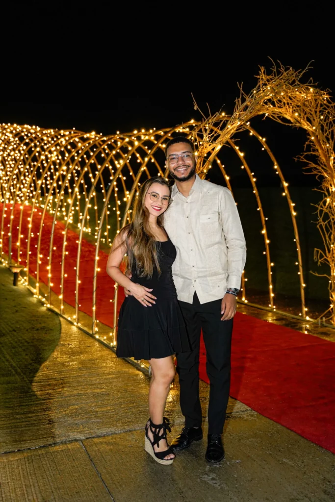 ANNIE ACOSTA Y ARIEL GOMEZ