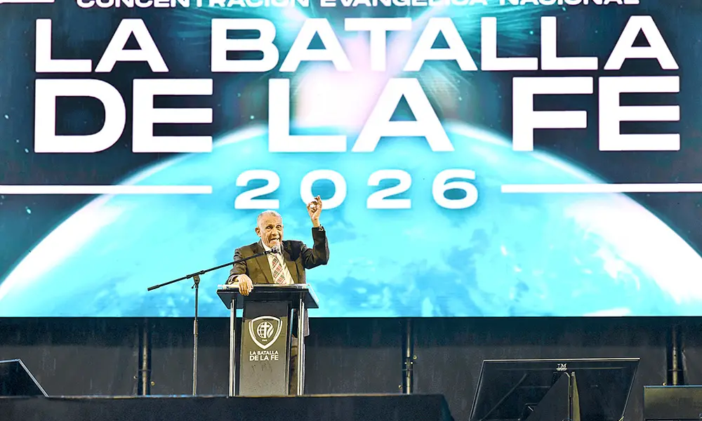 El pastor Ezequiel Molina Rosario advierte que Dios juzgará a quienes malgastaron fondos de los más vulnerables.