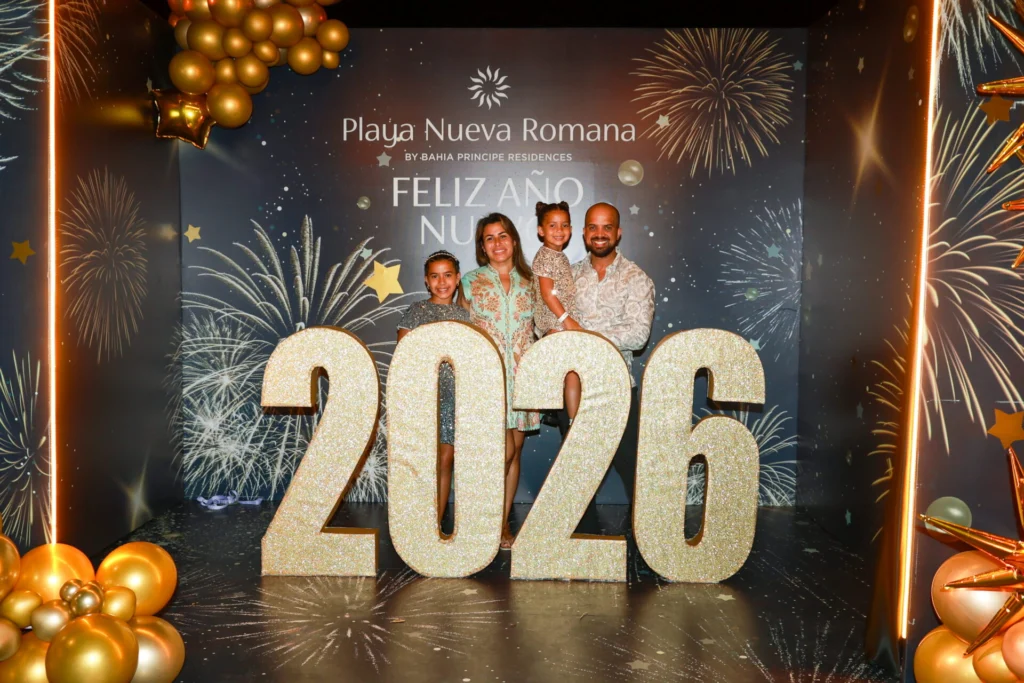 EVELYN RAMIREZ, ANNETTE RAMIREZ, VALENTINA RAMIREZ Y CARLOS RAMIREZ