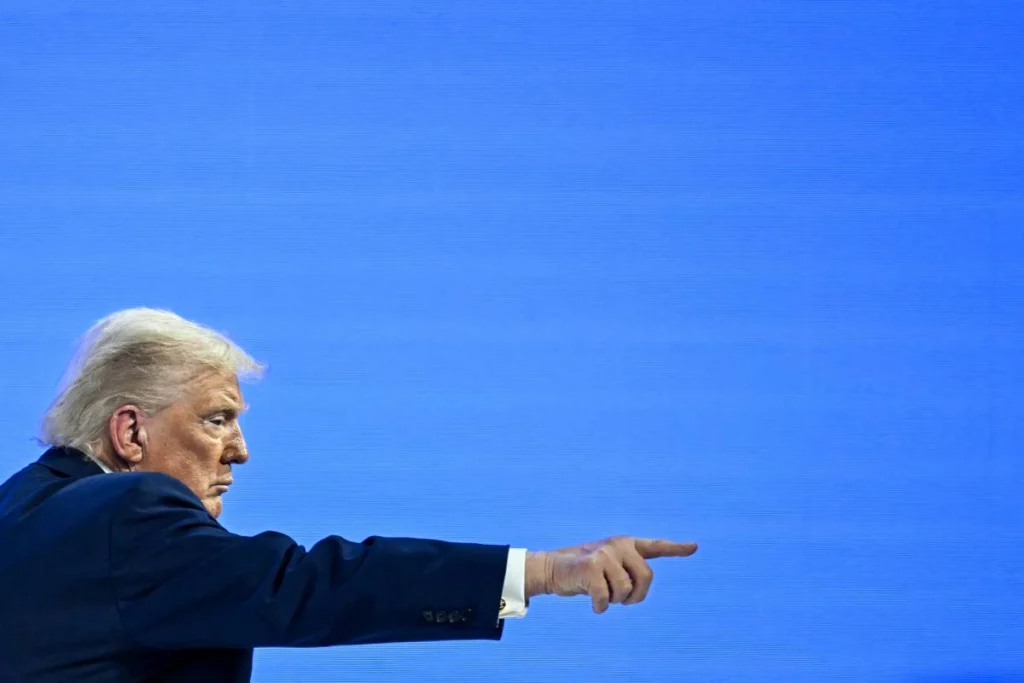 Donald Trump pronuncia un discurso ante líderes mundiales en el Foro Económico Mundial de Davos 2026.