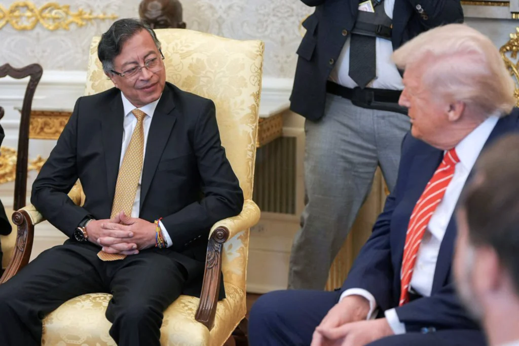 Trump y Petro durante reunión en la Casa Blanca