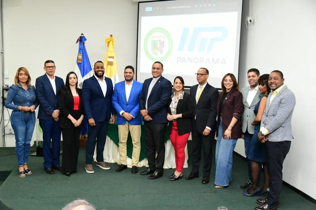 Grupo de Medios Panorama y la UCSD firman alianza estratégica para impulsar formación académica en comunicación