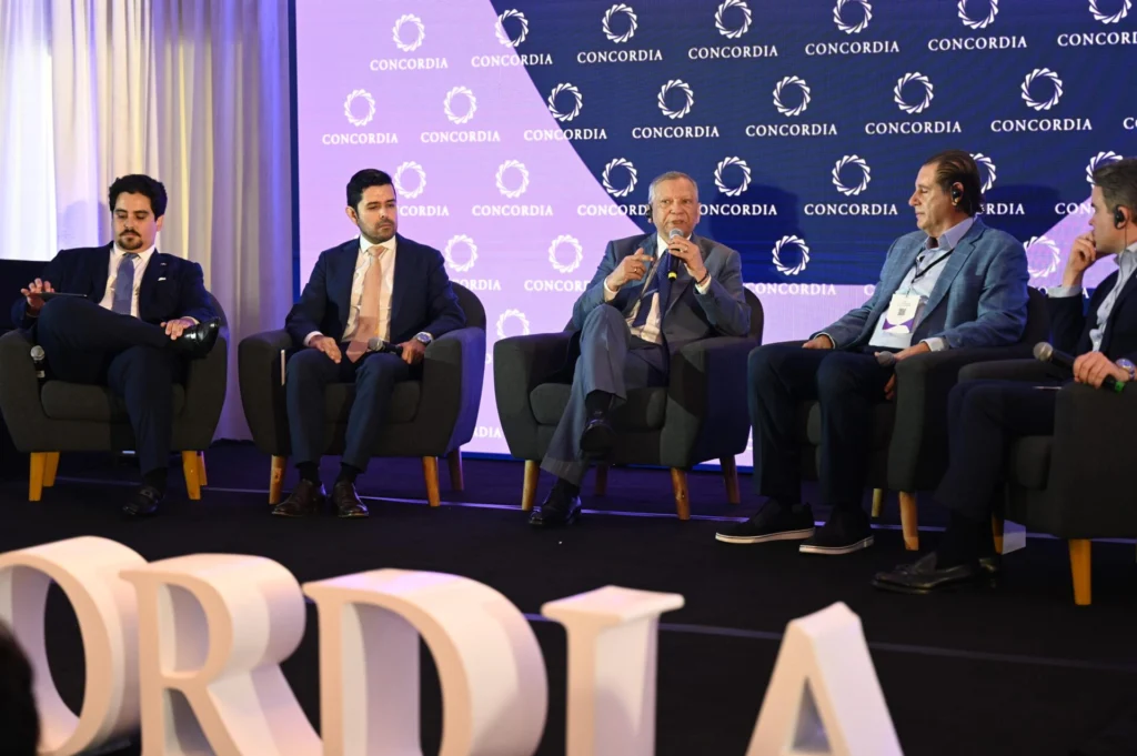 Aguilera atribuye auge de inversión en RD a estabilidad y seguridad jurídica