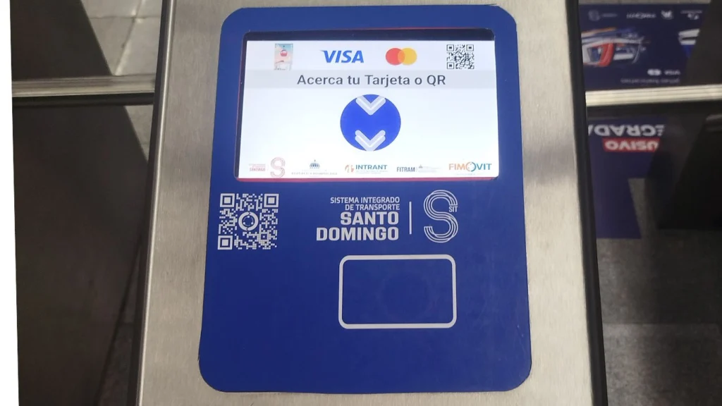 ¿Cómo funciona el pago con tarjeta bancaria en el Metro?
