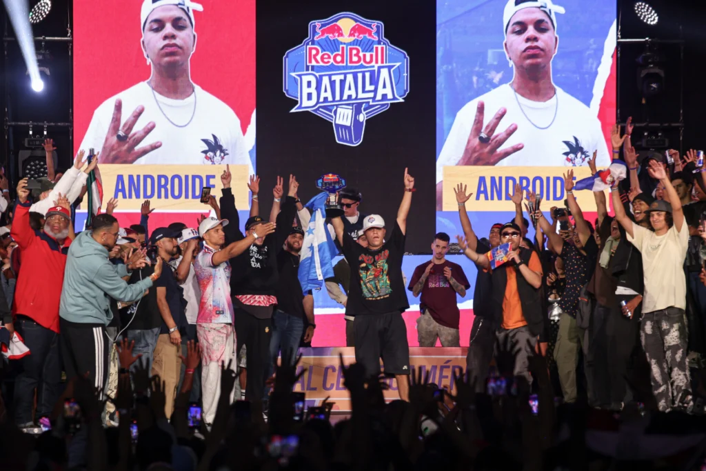 Androide de Honduras se convierte en campeón de Red Bull Batalla Centroamérica 2026 Santo Domingo