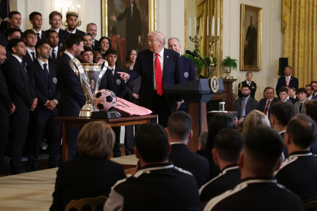 Fue la primera vez que Messi, que no habló durante el evento, visitó a la Casa Blanca.