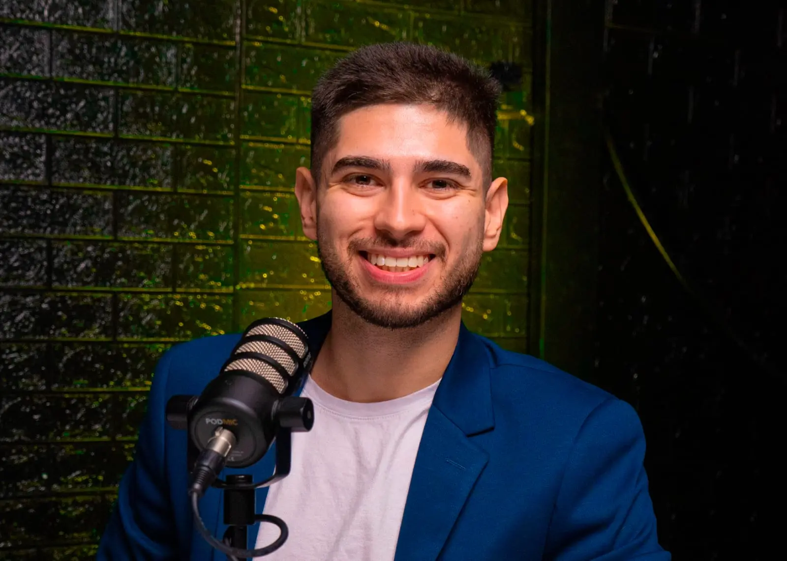 Thomas Correa, creador de contenido, frente al ruido financiero