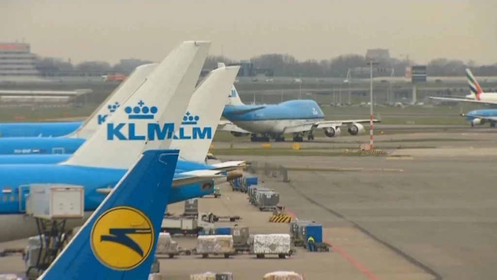 Air France-KLM y otras aerolíneas también han advertido sobre presión en los costos