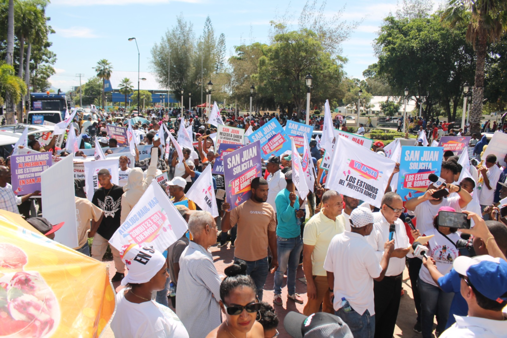 ¿Qué dice la Ley 64-00 sobre el proyecto minero Romero suspendido por Abinader?