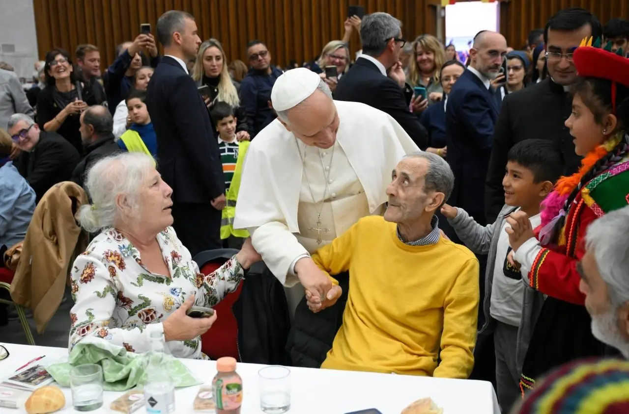 El Papa invita a llevar el consuelo de Dios a los que sufren