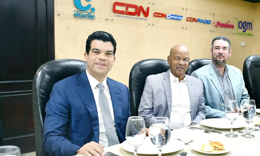 Wellington Arnaud, Wáscar Martínez y José Martínez Bonetti.
