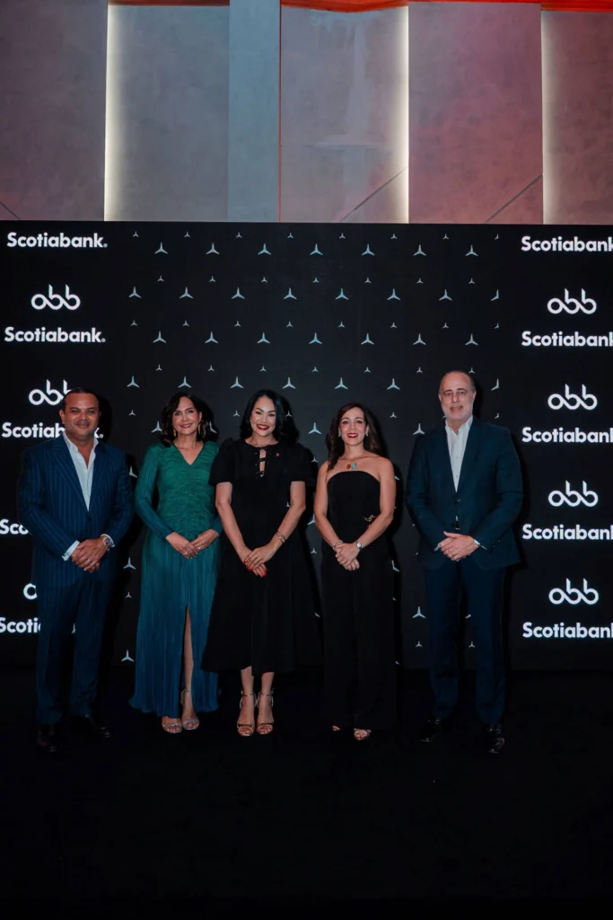 Osiris Berroa, Merabrahamir Cordero, Zoila Abreu, Roxalía Muñoz y Omar Rojas