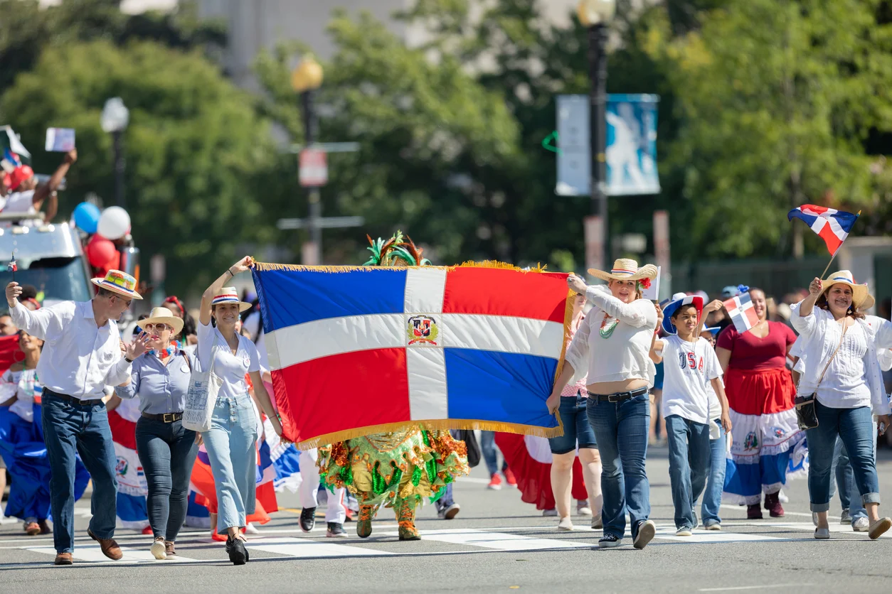 dominican-immigrants-data.webp