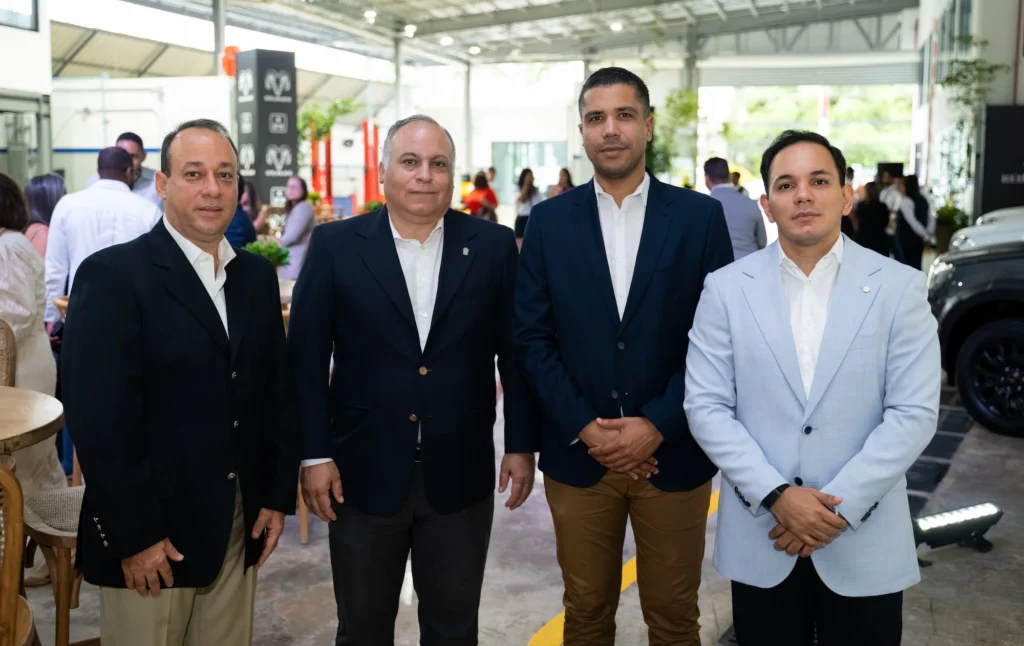 Federico Mera, Héctor Rodríguez, Rafael Pepín y Luis Bolivence