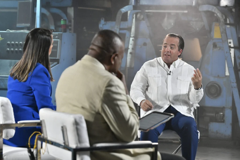 Reconoce que electricidad y educación no han avanzado al ritmo esperado. Foto: Joni Rotestan