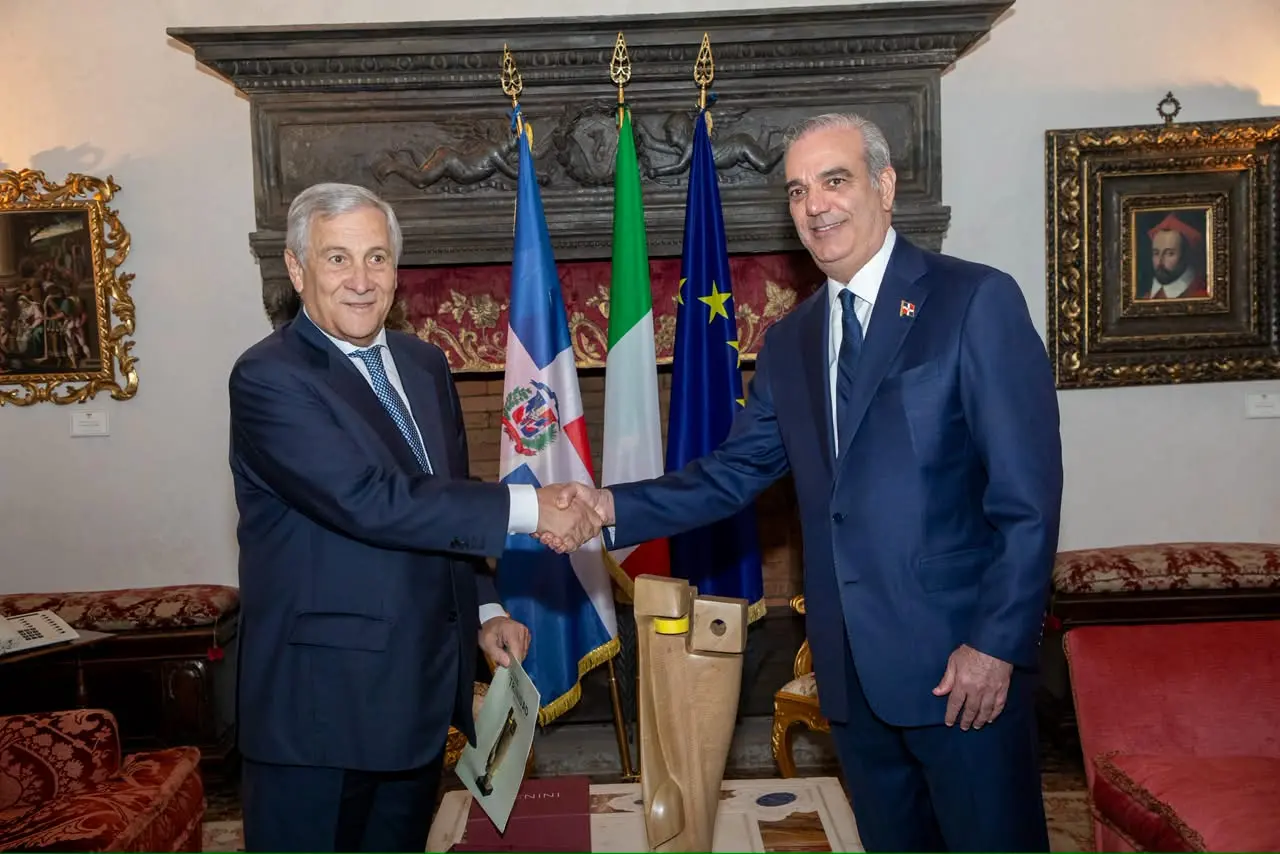 Abinader se reúne con el cardenal Parolin en el Vaticano: lo que hablaron RD y la Santa Sede