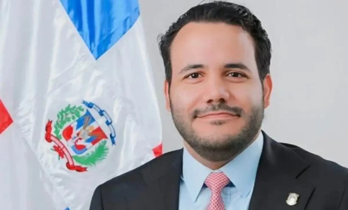 Rogelio Genao abandona el PRSC